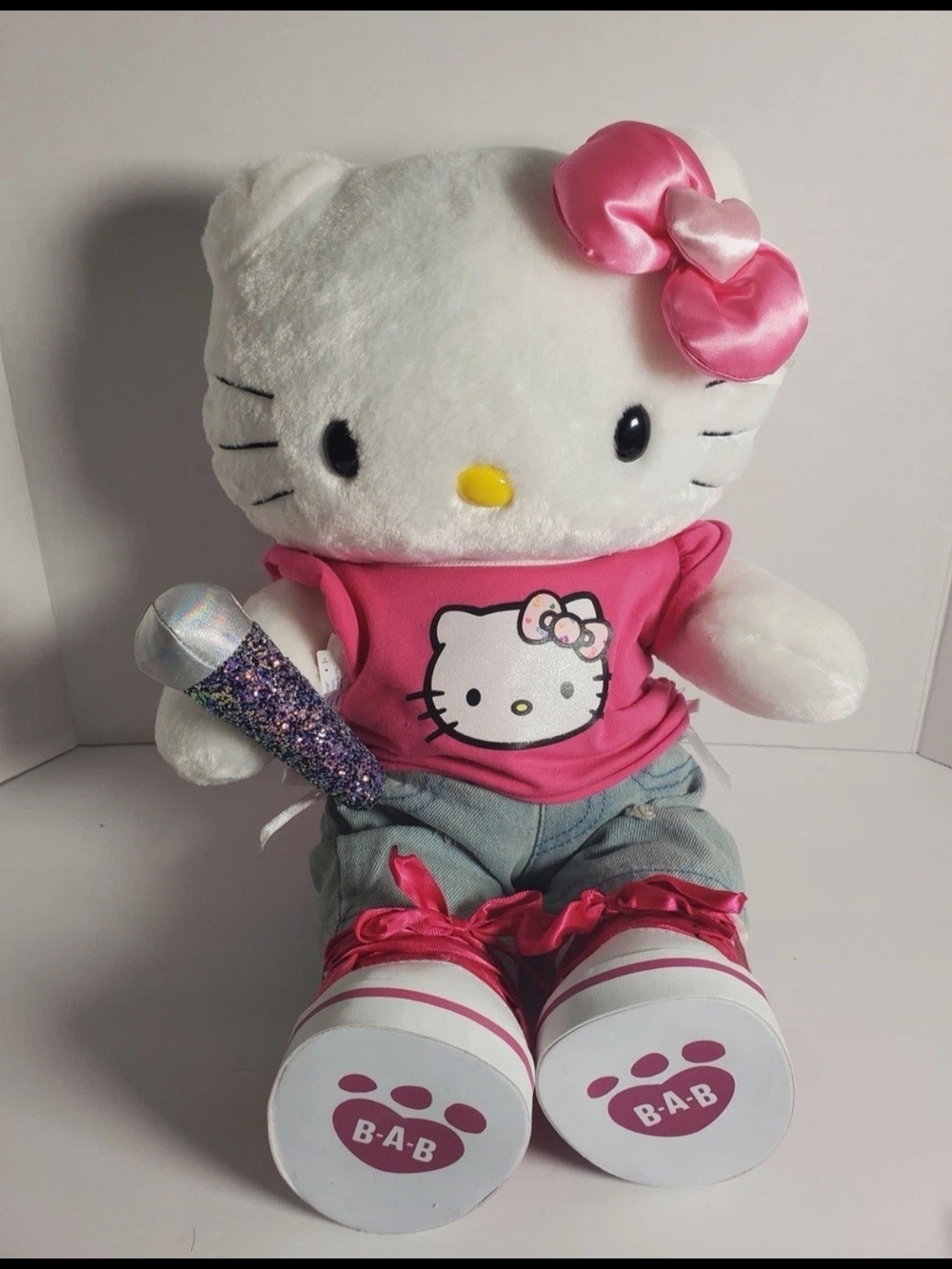 Vintage Build A Bear Workshop 18” HELLO KITTY SANRIO 2006- Sparkly Microphone